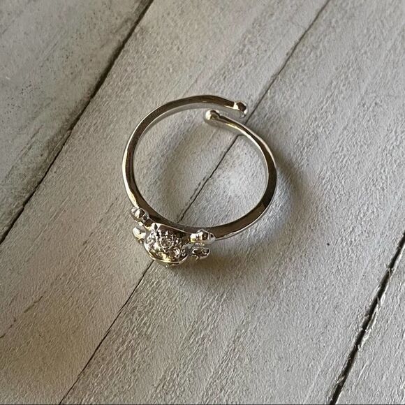 Skull Top Grade Crystal Rhodium Brass Ring Size 8 - Picture 3 of 3